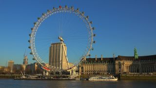 Link to Video | tourist destination, United Kingdom, million city, River Thames, metropolis, England, British Isles, capital city, city, tourist attraction, London, point of interest