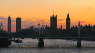Link to Video | tourist destination, United Kingdom, million city, River Thames, metropolis, England, British Isles, capital city, city, tourist attraction, London, point of interest
