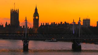 Link to Video | tourist destination, United Kingdom, million city, River Thames, metropolis, England, British Isles, capital city, city, tourist attraction, London, point of interest