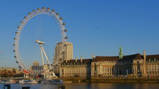 Link to Video | tourist destination, United Kingdom, million city, River Thames, metropolis, England, British Isles, capital city, city, tourist attraction, London, point of interest