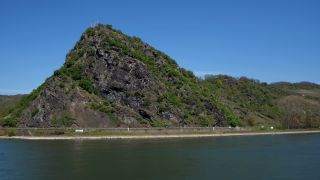 Link to Video | Rhineland-Palatinate, rock, Germany, river, Loreley, Sankt Goarshausen, tourist attraction, Rhine, point of interest