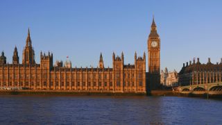 Link to Video | tourist destination, United Kingdom, big city, million city, metropolis, England, Great Britain, British Isles, Europe, capital city, city, tourist attraction, London, point of interest