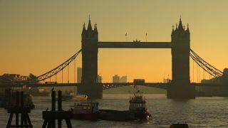 Link to Video | tourist destination, United Kingdom, big city, million city, metropolis, England, Great Britain, British Isles, Europe, capital city, city, tourist attraction, London, point of interest
