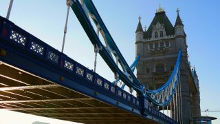 Link to Video | tourist destination, United Kingdom, big city, million city, metropolis, England, Great Britain, British Isles, Europe, capital city, city, tourist attraction, London, point of interest