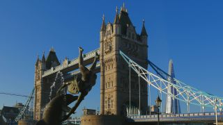 Link to Video | tourist destination, United Kingdom, big city, million city, metropolis, England, Great Britain, British Isles, Europe, capital city, city, tourist attraction, London, point of interest