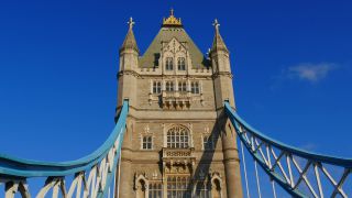 Link to Video | tourist destination, United Kingdom, big city, million city, metropolis, England, Great Britain, British Isles, Europe, capital city, city, tourist attraction, London, point of interest