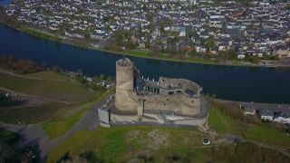 Link to Video | bird's-eye view, Rhineland-Palatinate, Moselle, Germany, wine-producing region, vineyard, castle, valley, river, aerial shot, Mosel-Saar-Ruwer, architectural structure