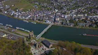 Link to Video | bird's-eye view, Rhineland-Palatinate, Moselle, Germany, wine-producing region, vineyard, castle, valley, river, aerial shot, Mosel-Saar-Ruwer, architectural structure