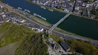 Link to Video | bird's-eye view, Rhineland-Palatinate, Moselle, Germany, wine-producing region, vineyard, castle, valley, river, aerial shot, Mosel-Saar-Ruwer, architectural structure