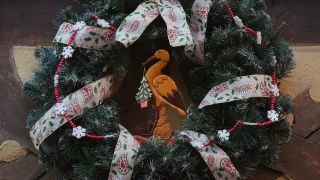 Link to Video | Alsace, tourist destination, France, big city, Grand Est, arrondissement of Strasbourg, tourist attraction, Christmas decoration, Strasbourg, Christmas tradition, Advent
