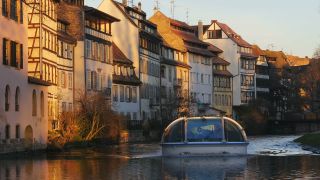 Link to Video | Alsace, tourist destination, France, big city, Grand Est, arrondissement of Strasbourg, tourist attraction, Strasbourg, Ill