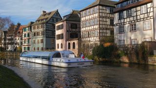 Link to Video | Alsace, tourist destination, France, big city, Grand Est, arrondissement of Strasbourg, tourist attraction, Strasbourg, Ill
