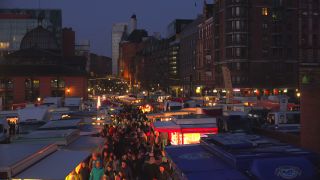Link to Video | Hamburg, federated state of Germany, crowd, metropolis, market, urban municipality of Germany, city, Hanseatic city
