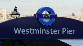 Link to Video | financial centre, tourist destination, United Kingdom, River Thames, metropolis, England, Great Britain, British Isles, capital city, tourist attraction, London