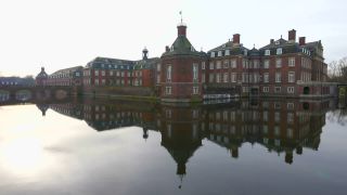 Link to Video | Nordkirchen, Schloss, ditch, tourist attraction, architectural structure