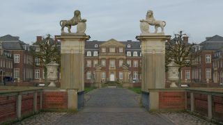 Link to Video | Nordkirchen, Schloss, ditch, tourist attraction, architectural structure
