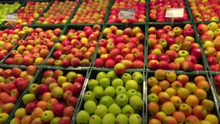 Link to Video | vegetable, shopping center, grocery store, supermarket, food, shop, fruit, business, food industry, supply