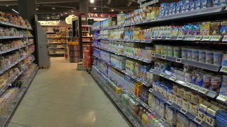 Link to Video | choice, grocery store, purchasing, assortment, supermarket, consumption, shop, trader, selection, trade, commercial building