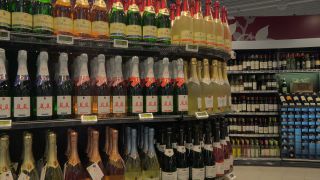 Link to Video | choice, grocery store, purchasing, assortment, supermarket, consumption, shop, trader, selection, trade, commercial building