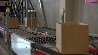 Link to Video | parcel post, parcel, Verpackung