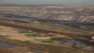 Link to Video | North Rhine-Westphalia, Germany, quarry, environmental effects, Garzweiler surface mine, Rhenish lignite mining area, bucket-wheel excavator, mining, pollution, surface mining, industrial sector, environmental protection