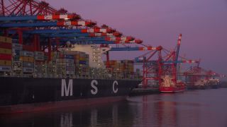 Link to Video | Hamburg, city-state, big city, maritime transport, Elbe, container ship, logistics, port settlement, industry, water transport, mode of transport, sea shipping, port, container terminal, portainer, crate, lake transport, Hanseatic city, transport