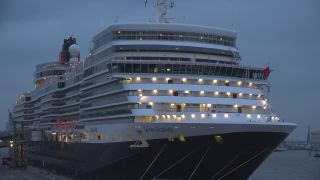 Link to Video | Hamburg, maritime transport, million city, Elbe, Hamburg Cruise Center Altona, cruise, sea voyage, metropolis, port settlement, mode of transport, sea shipping, Port of Hamburg, cruise ship, river, passenger ship terminal, transport, cruise line