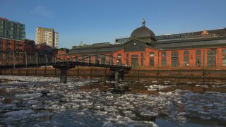 Link to Video | Hamburg, waterway, winter, city-state, big city, maritime transport, million city, Elbe, Germany, port settlement, ice, ice floe, river, port