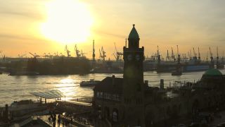 Link to Video | Hamburg, big city, million city, Elbe, river, port