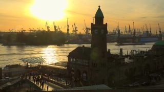 Link to Video | Hamburg, big city, million city, Elbe, river, port