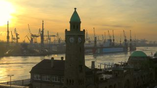Link to Video | Hamburg, big city, million city, Elbe, river, port