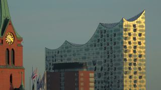 Link to Video | concert hall, Hamburg, concert hall, tourist destination, architecture, big city, million city, Germany, tourist attraction, Elbphilharmonie, Hanseatic city, architectural structure