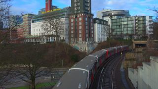 Link to Video | Hamburg, federated state of Germany, city-state, big city, million city, Germany, port settlement, city, Hanseatic city