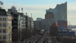 Link to Video | Hamburg, federated state of Germany, city-state, big city, million city, Germany, port settlement, city, Hanseatic city