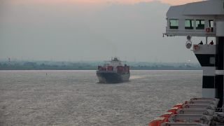 Link to Video | cargo ship, waterway, cargo shipping, maritime transport, Elbe, container ship, logistics, water transport, transport