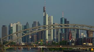 Link to Video | financial centre, Hesse, big city, Main, Frankfurt am Main, high-rise building, Bankenviertel, river, city, Frankfurt Rhine-Main Metropolitan Region
