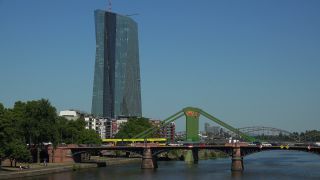 Link to Video | financial centre, Hesse, big city, Frankfurt am Main, Germany, city, central bank, European Central Bank