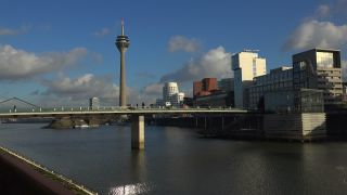Link to Video | North Rhine-Westphalia, big city, Düsseldorf, Germany, Rhine, Düsseldorf Hafen