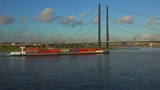 Link to Video | North Rhine-Westphalia, big city, Düsseldorf, Germany, Rhine