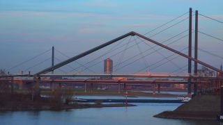 Link to Video | North Rhine-Westphalia, big city, Düsseldorf, Germany, Rhine, Düsseldorf Hafen