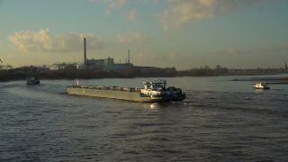 Link to Video | North Rhine-Westphalia, big city, Düsseldorf, Germany, Rhine