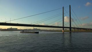 Link to Video | North Rhine-Westphalia, big city, Düsseldorf, Germany, Rhine