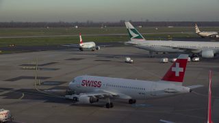 Link to Video | North Rhine-Westphalia, airport, Düsseldorf, Germany, airplane, mode of transport, Düsseldorf Airport, travel, aerodrome, international airport, transport, mobility