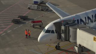Link to Video | North Rhine-Westphalia, airport, Düsseldorf, Germany, airplane, mode of transport, Düsseldorf Airport, travel, aerodrome, international airport, transport, mobility
