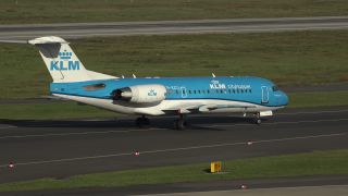 Link to Video | North Rhine-Westphalia, airport, Düsseldorf, Germany, airplane, mode of transport, Düsseldorf Airport, travel, aerodrome, international airport, transport, mobility