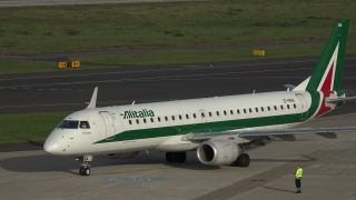 Link to Video | North Rhine-Westphalia, airport, Düsseldorf, Germany, airplane, mode of transport, Düsseldorf Airport, travel, aerodrome, international airport, transport, mobility