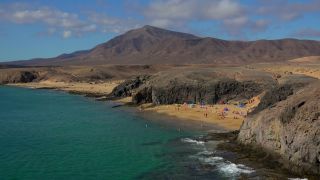 Link to Video | landscape, vacation, tourist destination, paid leave, sea, leisure, Lanzarote, Spain, beach, Tourist, tourism, tourist, Canary Islands, paid time off, nature, coast, Atlantic Ocean
