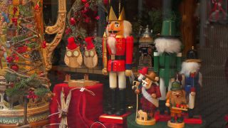 Link to Video | Middle Franconia, tourist destination, Rothenburg ob der Tauber, Germany, Christmas, city, tourist attraction, Christmas decoration, Advent, point of interest, Bavaria