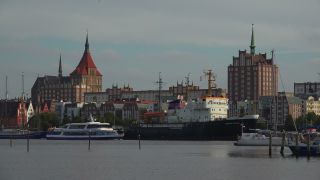 Link to Video | college town, Mecklenburg-Western Pomerania, big city, Rostock (district), Germany, Western Europe, Central Europe, Rostock, urban municipality of Germany, Baltic Sea, Hanseatic city