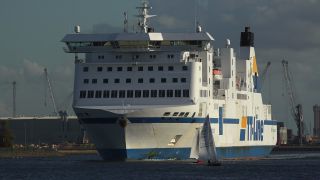 Link to Video | Mecklenburg-Western Pomerania, tourist destination, Germany, Rostock, Warnemünde, port, Baltic Sea, tourism destination